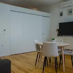 Belas Artes Апартаменты Порту